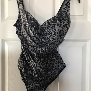 Miraclesuit one piece swimsuit